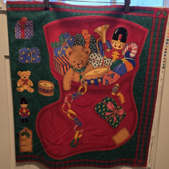 Vintage Christmas Stocking Fabric Pattern by Makower - Picture 2 of 7